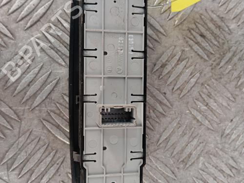 Left front window switch RENAULT MEGANE III Hatchback (BZ0/1_, B3_) 1.6 dCi (BZ00, BZ12, BZ13) | BP32441528I27
