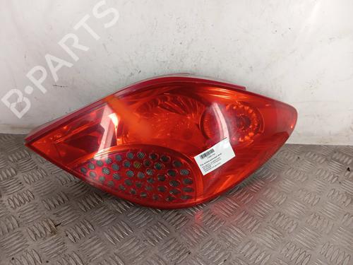 Used Right taillight PEUGEOT 207 (WA_, WC_) 1.6 16V (109 hp) 31583681