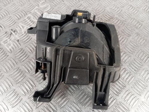 Right front fog light KIA CARENS IV 1.7 CRDi | BP32339507C31 - Image 2