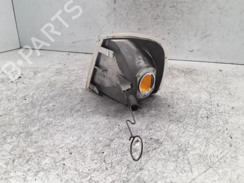 Used Right front indicator PEUGEOT 405 I (15B) 1.9 Diesel (69 hp) 30013605