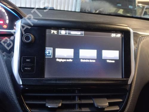 Used Display monitor PEUGEOT 2008 I (CU_) 1.2 THP 110 / PureTech 110 (110 hp) 30940799