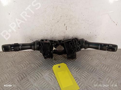 Schalter für Schalter TOYOTA YARIS (_P9_) 1.0 VVT-i (KSP90_, KSP90R) (69 hp) 39728124 39728124