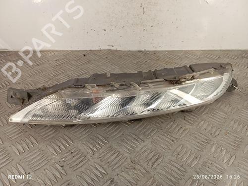 Used Left daytime light Left daytime light 38549739 38549739