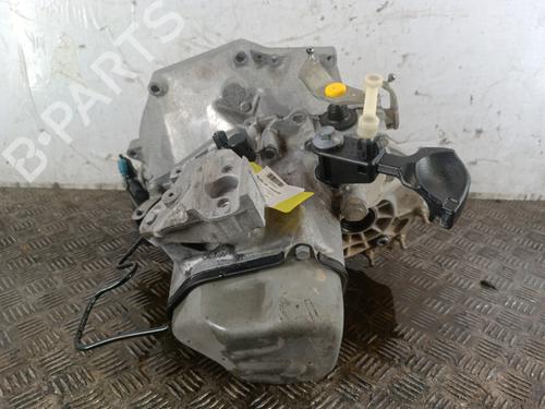 gearbox-peugeot-2008-i-cu_-2013-36543092 main image