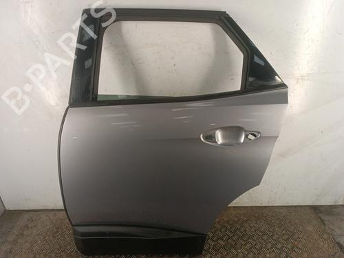 Używane Drzwi tylne lewe PEUGEOT 3008 II SUV (MC_, MR_, MJ_, M4_) 1.5 BlueHDi 130 (131 hp) 30967067