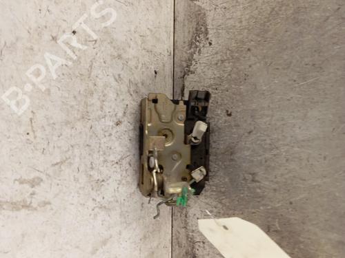 Used Front right lock RENAULT RAPID Box Body/MPV (F40_, G40_) 1.9 D (F40R) (54 hp) 30017865