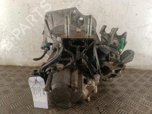 Used Gearbox Gearbox OPEL COMBO Box Body/MPV (X12) 1.3 CDTI (B05) (95 hp) 30940736 30940736