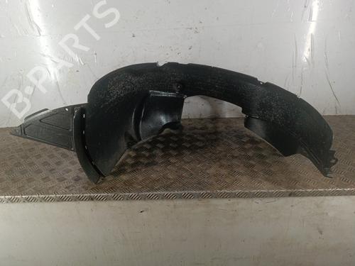 wheel-arch-kia-carens-iv-2013-35918821 main image