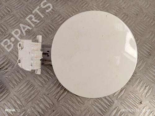 fuel-flap-toyota-yaris-_p21_-_pa1_-_ph1_-2020-37740833 main image