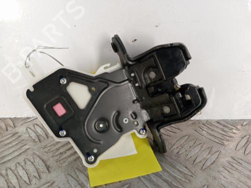 Used Tailgate lock NISSAN QASHQAI II (J11, J11_) 1.2 DIG-T (115 hp) 32519628