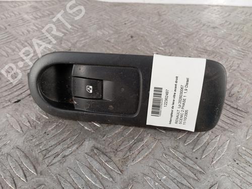 Used Right front window switch Right front window switch RENAULT SCÉNIC II (JM0/1_) [2003-2010] 33692675 33692675
