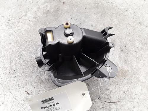 Used Heater blower motor FIAT PUNTO EVO (199_) 1.3 D Multijet (199AXC1A, 199BXC1A, 199AXT1A, 199BXT1A) (75 hp) 30018333
