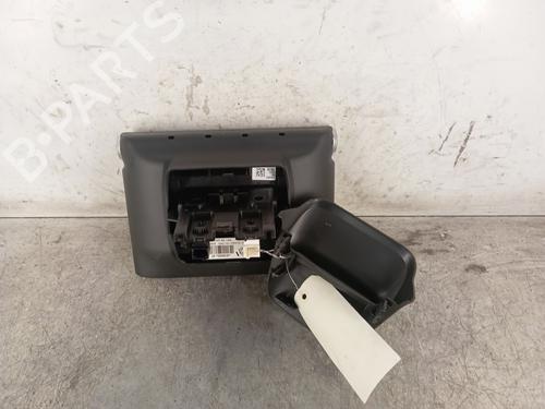 Display monitor CITROËN C4 CACTUS 1.2 VTi 82 | BP30014320C48