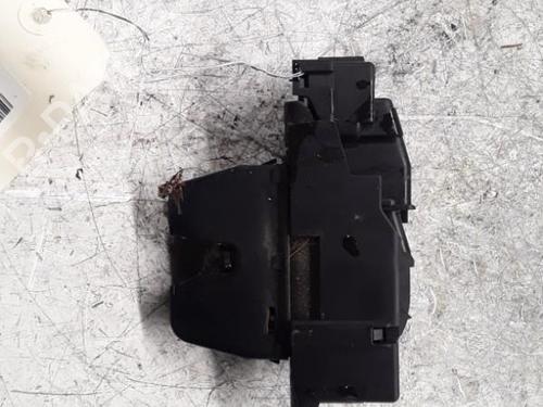 Used Tailgate lock Tailgate lock PEUGEOT 308 II (LB_, LP_, LW_, LH_, L3_) 1.6 THP 125 (125 hp) 30009647 30009647