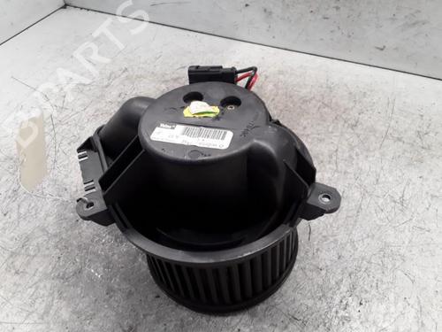 Varmeblæser RENAULT MEGANE Scenic (JA0/1_) 2.0 i (JA02, JA0G) (109 hp) 30009451