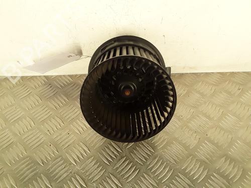 Used Heater blower motor CITROËN C3 III (SX) 1.2 PureTech 82 (83 hp) 30011731