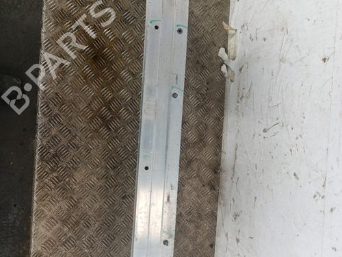 Rinforzo paraurti anteriore Rinforzo paraurti anteriore RENAULT CLIO IV (BH_) 1.5 dCi 75 (75 hp) 34737647 34737647
