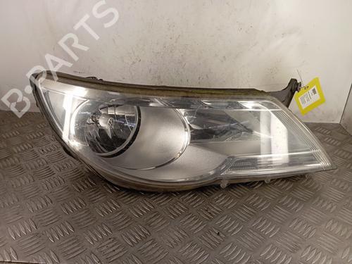 Used Right headlight VW TIGUAN (5N_) 2.0 TFSI 4motion (200 hp) 31586977