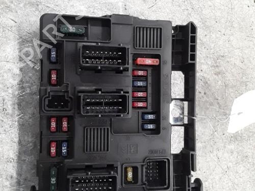 Used Fuse box PEUGEOT 206 Hatchback (2A/C) 2.0 HDI 90 (90 hp) 30009093
