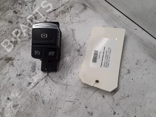 Used Switch RENAULT MEGANE IV Hatchback (B9A/M/N_) 1.2 TCe 130 (B9MR) (130 hp) 30020593