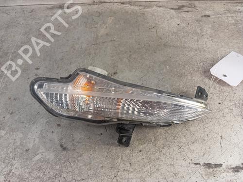 Used Left front indicator PEUGEOT 308 SW II (LC_, LJ_, LR_, LX_, L4_) 1.2 THP 110 (110 hp) 30012499