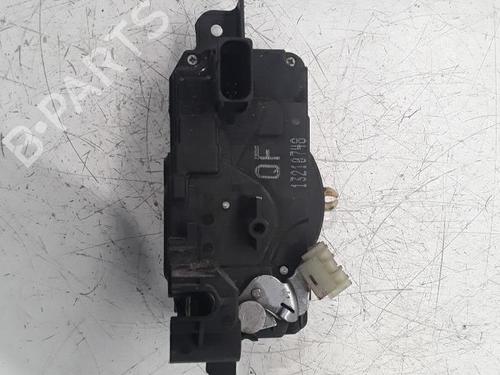 Høyre foran lås OPEL ZAFIRA / ZAFIRA FAMILY B (A05) 1.9 CDTI (M75) (100 hp) 30016219