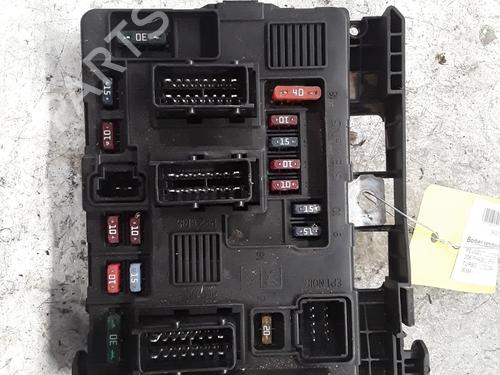 Used Fuse box PEUGEOT 206 SW (2E/K) 1.4 HDi (68 hp) 30010804