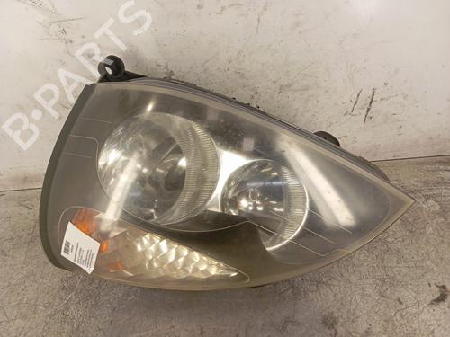 Scheinwerfer links für RENAULT CLIO II (BB_, CB_) 1.2 (BB0A, BB0F, BB10, BB1K, BB28, BB2D, BB2H, CB0A,... (58 hp) 30019789