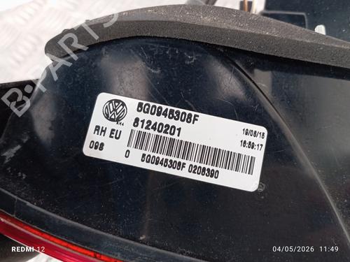 right-tailgate-light-vw-golf-vii-5g1-bq1-be1-be2-2012-2013-2014-2015-2016-2017-2018-2019-2020-2021-34450467 main image