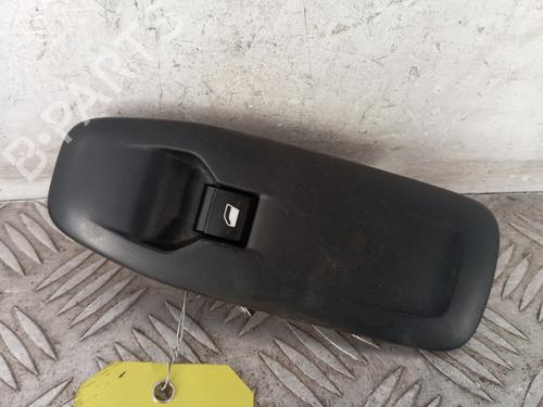 hjre-fortil-elrude-kontakt-peugeot-2008-i-cu_-2013-31945880 main image