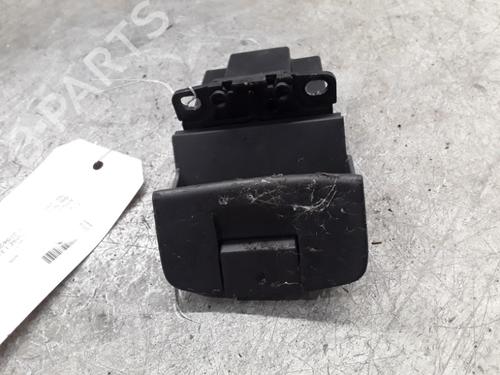 Used Switch RENAULT ESPACE IV (JK0/1_) 3.0 dCi (JK0J, JK0V) (177 hp) 30013059