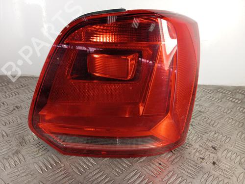 Used Right taillight Right taillight VW POLO V (6R1, 6C1) 1.4 TDI (90 hp) 33692270 33692270