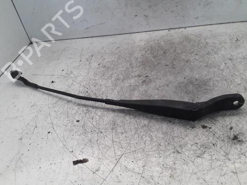 Used Front windshield wiper arm PEUGEOT 2008 I (CU_) 1.6 HDi (92 hp) 30019210
