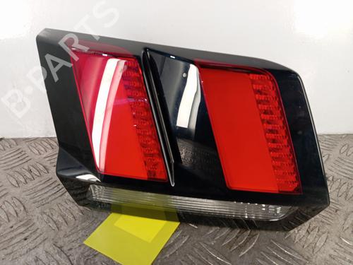 Used Left tailgate light PEUGEOT 3008 II SUV (MC_, MR_, MJ_, M4_) 1.5 BlueHDi 130 (131 hp) 32263499