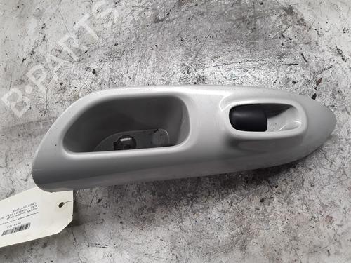 Used Left rear window switch NISSAN JUKE (F15) 1.5 dCi (110 hp) 30026018