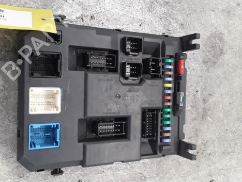 Used Fuse box Fuse box CITROËN C3 II (SC_) 1.4 HDi 70 (SC8HZC, SC8HR0, SC8HP4) (68 hp) 33693683 33693683