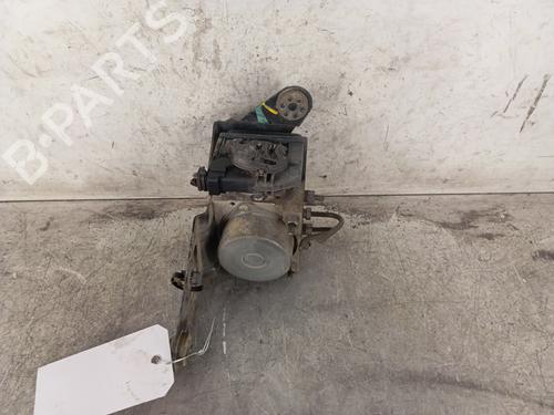Used ABS pump RENAULT KANGOO / GRAND KANGOO II (KW0/1_) 1.5 dCi 90 (KW05, KW08, KW0G, KW11) (90 hp) 30017694