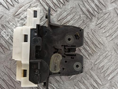 Used Tailgate lock Tailgate lock RENAULT CLIO III Grandtour (KR0/1_) [2007-2026] 34720593 34720593