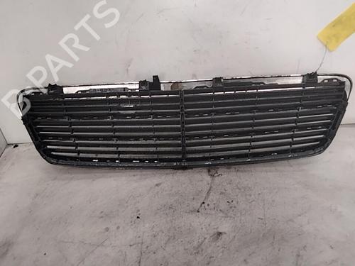 Used Grille MERCEDES-BENZ C-CLASS T-Model (S203) C 200 CDI (203.204) (116 hp) 30015845