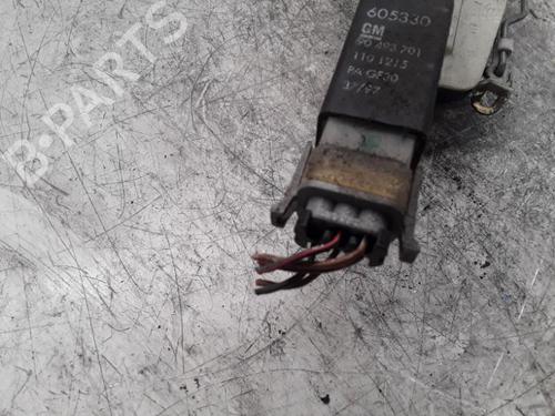 Front left lock OPEL CORSA B (S93) 1.4 i (F08, F68, M68) | BP30024771C98 