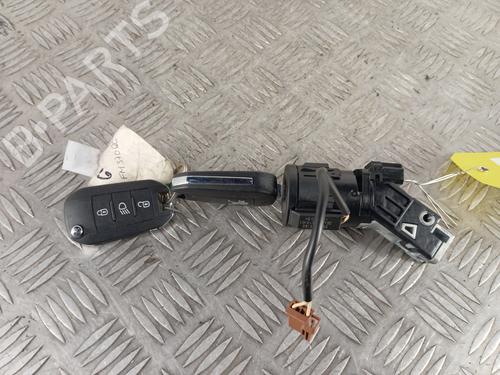 Used Ignition barrel PEUGEOT 3008 II SUV (MC_, MR_, MJ_, M4_) 1.5 BlueHDi 130 (131 hp) 31658367