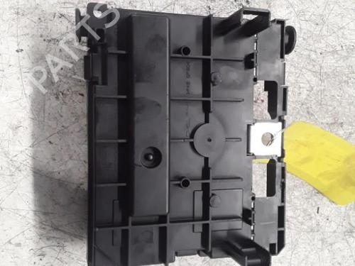 Used Fuse box PEUGEOT 207 (WA_, WC_) 1.4 HDi (68 hp) 30009664