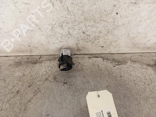 Used Switch Switch MERCEDES-BENZ E-CLASS (W213) E 220 d 4-matic (213.005) (194 hp) 30017740 30017740