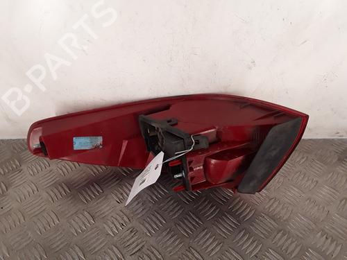 Used Left taillight PEUGEOT 607 (9D, 9U) 2.7 HDi 24V (204 hp) 30484927