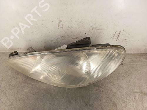 Used Right headlight PEUGEOT 206 Hatchback (2A/C) 1.4 i (75 hp) 30010240