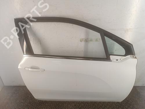 right-front-door-peugeot-208-i-ca_-cc_-2012-2013-2014-2015-2016-2017-2018-2019-2020-2021-31970761 main image