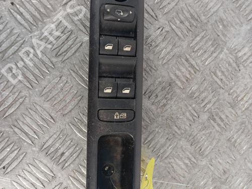 Used Left front window switch Left front window switch PEUGEOT 5008 (0U_, 0E_) 1.6 HDi (112 hp) 33876380 33876380