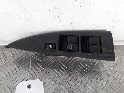 Used Left front window switch NISSAN NOTE (E11, NE11) 1.4 (88 hp) 30536145