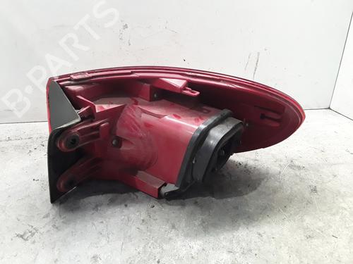 left-taillight-vw-tiguan-5n_-2007-2008-2009-2010-2011-2012-2013-2014-2015-2016-2017-2018-30010773 main image