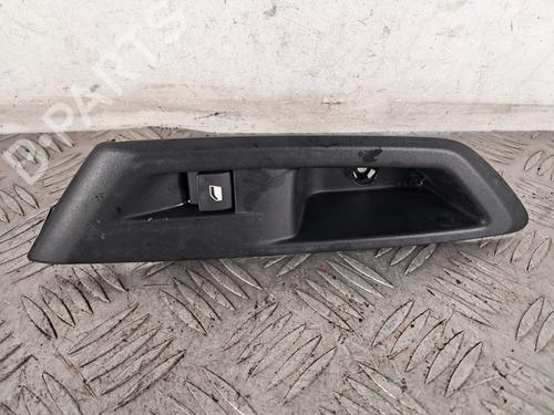 Venstre bagtil elrude kontakt PEUGEOT 308 III (FB_, FH_, FP_, F3_, FM_) Hybrid 180 (F3DGXT, F3DGMH) (181 hp) 30850363